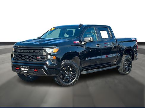 Used 2024 Chevrolet Silverado 1500 Custom Trail Boss AWD/4WD image 1