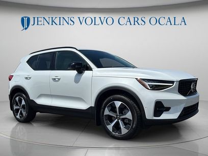 New 2026 Volvo XC40 B5 Plus w/ Protection Package Premier