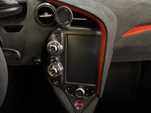 Used 2021 McLaren 765LT RWD image 37
