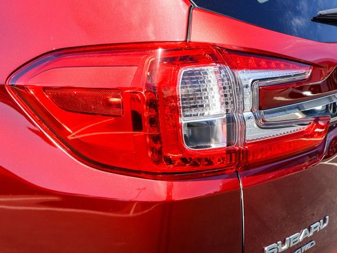 Used 2023 Subaru Ascent Limited AWD/4WD image 26
