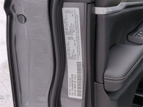 New 2025 Jeep Grand Cherokee L Limited image 34