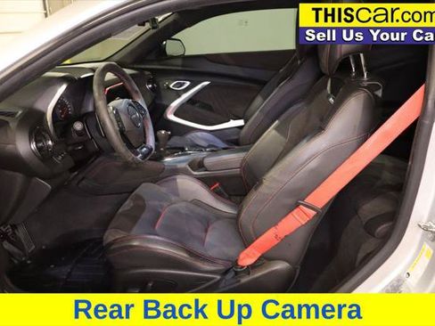 Used 2019 Chevrolet Camaro ZL1 RWD image 25
