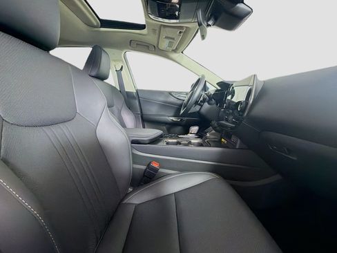 Used 2025 Lexus NX 250 FWD w/ Towing Package (2000 Lbs) image 31