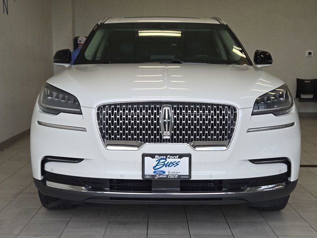 Used 2023 Lincoln Aviator AWD w/ Premium Package image 2