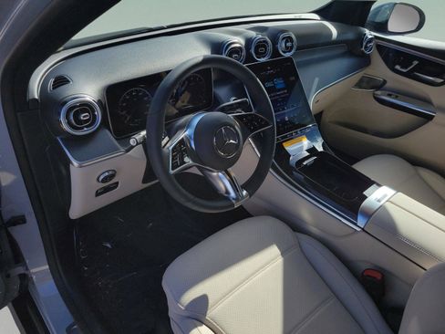 Certified 2026 Mercedes-Benz GLC 300 image 17