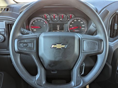 Used 2020 Chevrolet Silverado 1500 Custom w/ Custom Value Package image 21