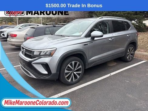 Used 2022 Volkswagen Taos SE image 2