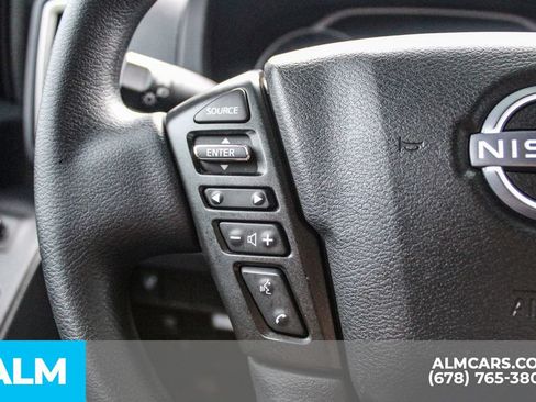 Used 2025 Nissan Frontier SV RWD image 24