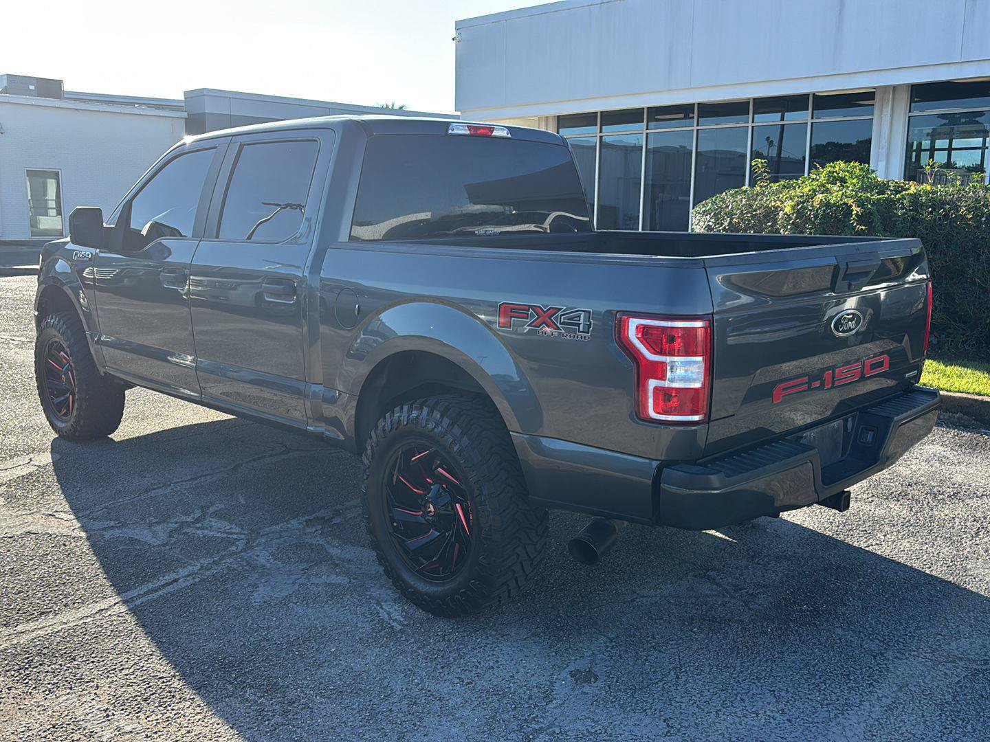Used 2020 Ford F150 XL w/ Equipment Group 101A Mid AWD/4WD image 5