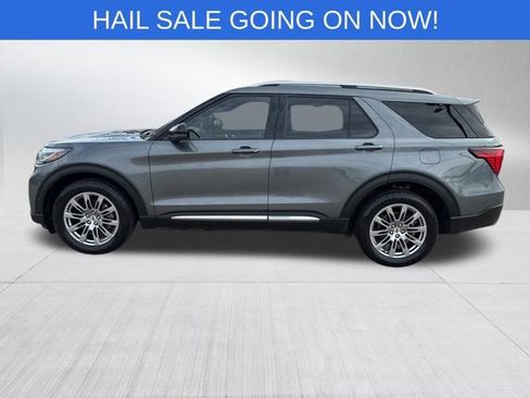 Certified 2025 Ford Explorer Platinum AWD/4WD image 5