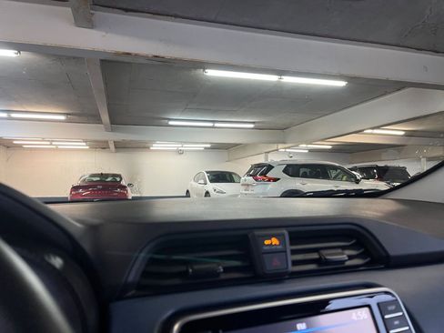 Used 2025 Nissan Versa SV image 17