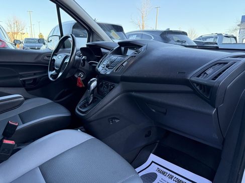 Used 2018 Ford Transit Connect XL image 38