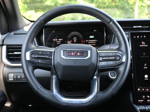 Used 2026 GMC Terrain Elevation FWD image 19