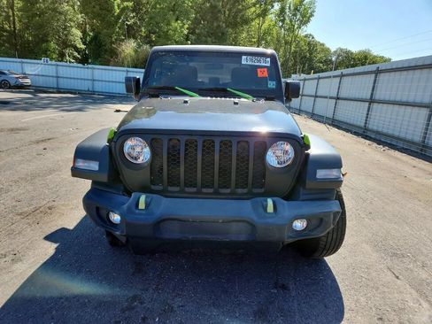 Used 2021 Jeep Gladiator Sport w/ Auxiliary Switch Group AWD/4WD image 5