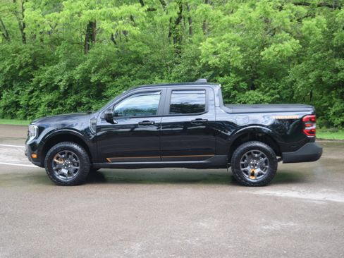 Used 2025 Ford Maverick Tremor AWD/4WD image 23