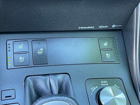 Used 2022 Lexus IS 350 F Sport image 22