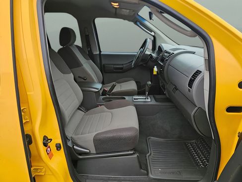 Used 2007 Nissan Xterra S w/ Side & Curtain Airbag Pkg AWD/4WD image 10