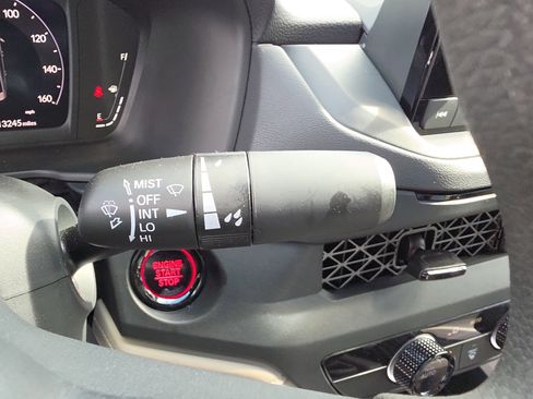 Certified 2025 Honda Accord LX image 21