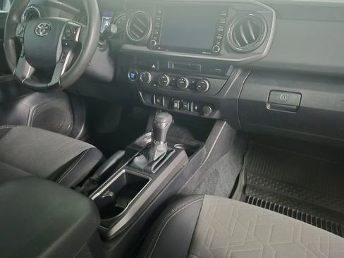 Certified 2023 Toyota Tacoma TRD Sport AWD/4WD image 35