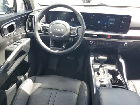 Used 2024 Kia Sorento S w/ Panoramic Sunroof Package FWD image 15