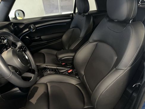 Used 2024 MINI Cooper S image 11