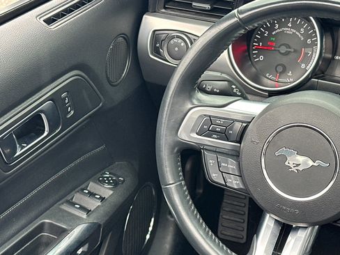 Used 2023 Ford Mustang Premium image 20