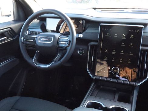 New 2026 GMC Acadia AT4 image 10