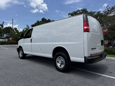 Used 2021 Chevrolet Express 2500 RWD image 26