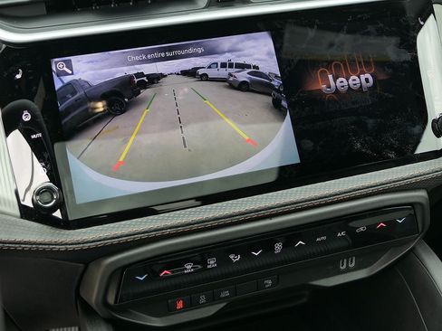 New 2026 Jeep Cherokee Limited AWD/4WD image 15