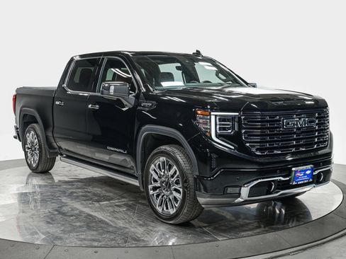 Used 2025 GMC Sierra 1500 Denali Ultimate AWD/4WD image 9