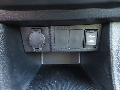 Used 2014 Toyota Corolla L FWD image 23