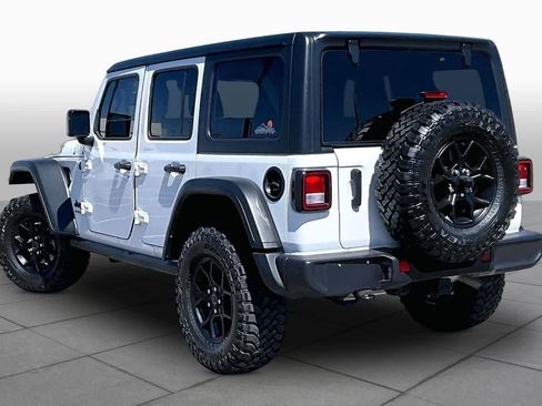 Used 2024 Jeep Wrangler Unlimited Sport AWD/4WD image 12