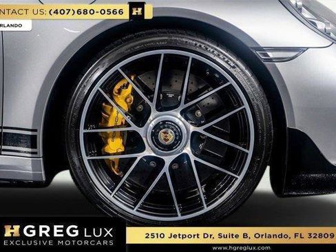 Used 2019 Porsche 911 Turbo S image 9