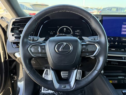 Certified 2025 Lexus RX 500h F Sport AWD/4WD image 20