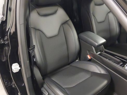 New 2026 Jeep Compass Latitude image 28