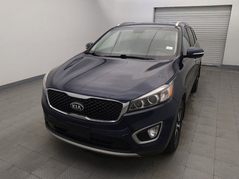 Used 2018 Kia Sorento EX image 15
