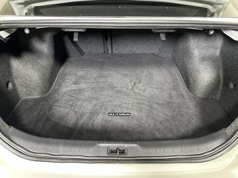 Used 2022 Nissan Altima 2.5 SV image 63