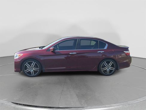 Used 2016 Honda Accord Sport image 2
