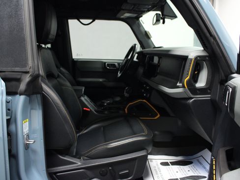Used 2023 Ford Bronco Badlands AWD/4WD image 16