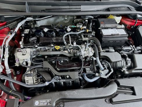 Used 2025 Toyota Corolla LE image 29