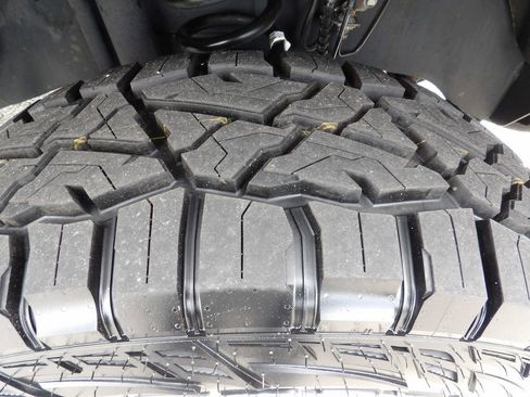 Used 2024 Ford F250 XLT w/ FX4 Off-Road Package AWD/4WD image 59