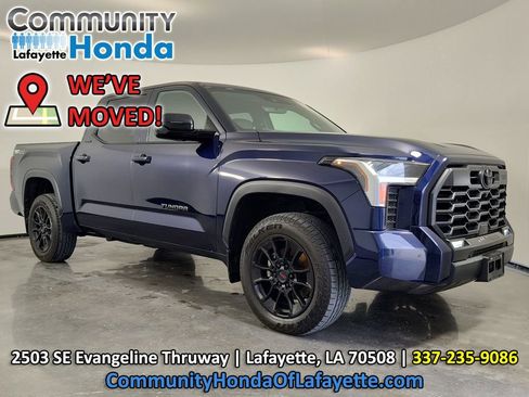 Used 2025 Toyota Tundra Limited w/ TRD Off-Road Package AWD/4WD image 15