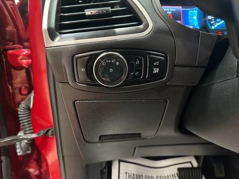 Used 2024 Ford Edge SEL w/ Convenience Package AWD/4WD image 15