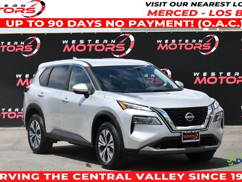 Used 2022 Nissan Rogue SV AWD/4WD image 1