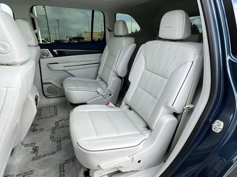 New 2026 Buick Enclave Avenir w/ Super Cruise Package image 26