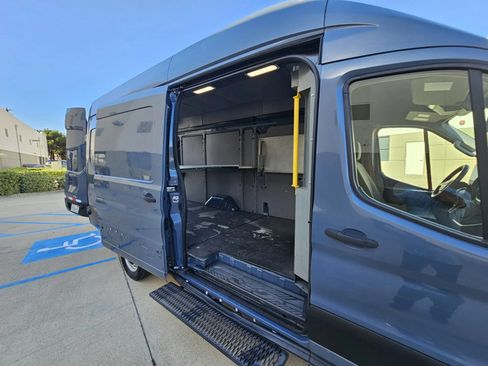 Used 2020 Ford Transit 250 148 High Roof Extended RWD image 13