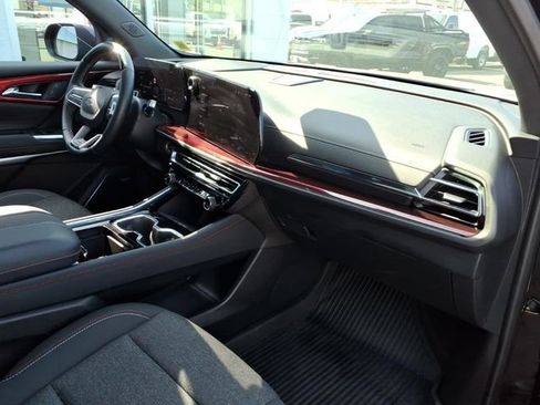 Used 2024 Chevrolet Traverse Z71 w/ Enhanced Driving Package image 21