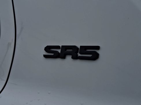 Certified 2026 Toyota 4Runner SR5 AWD/4WD image 32