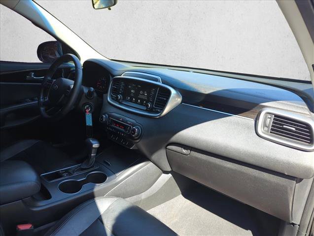 Used 2019 Kia Sorento S FWD image 30