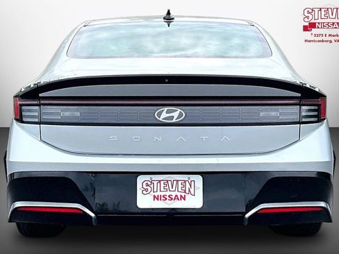 Used 2024 Hyundai Sonata SEL FWD image 5